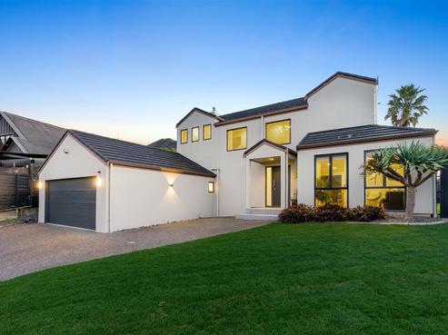 14 San Martin Place, Goodwood Heights