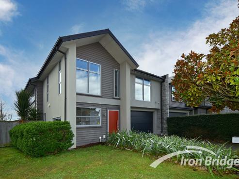 1 Philippe Avenue, Yaldhurst