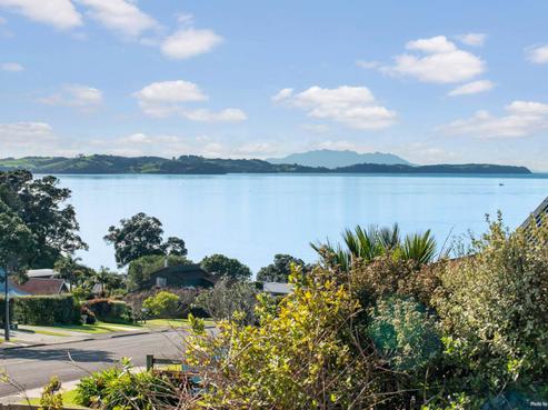 8A Mariners Grove, Algies Bay