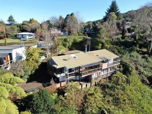 43 Mountain Road, Western Heights