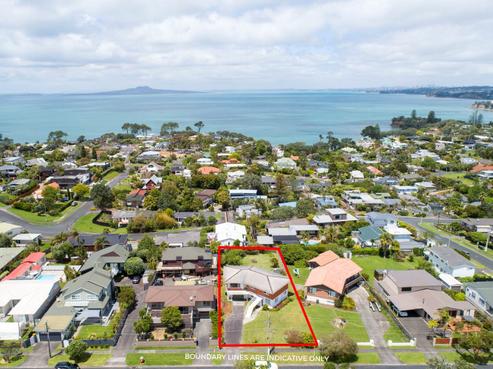 39 Toroa Street, Torbay