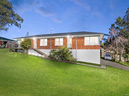 2/109 Archers Road, Hillcrest