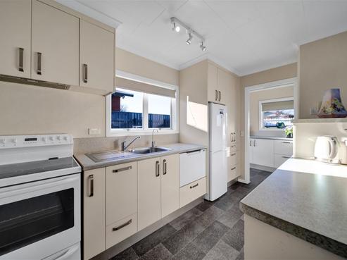 201 Parklands Avenue, Bell Block