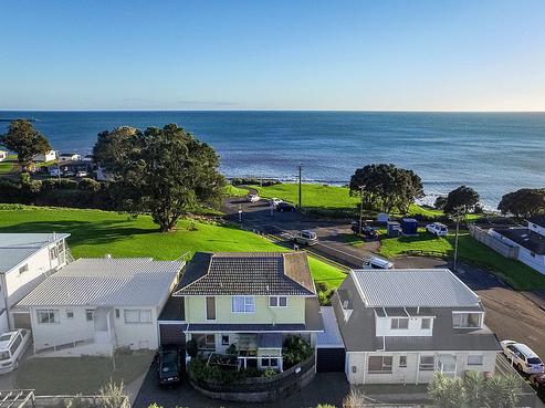 2/6 Belt Road, Moturoa