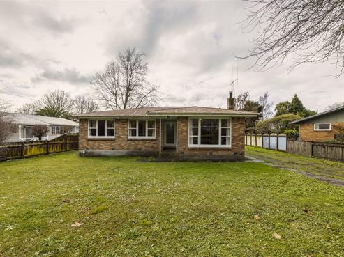 221 Lamb Street, Leamington