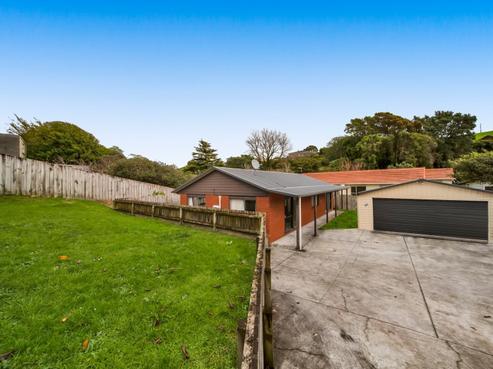 12A Stuart Place, Blagdon