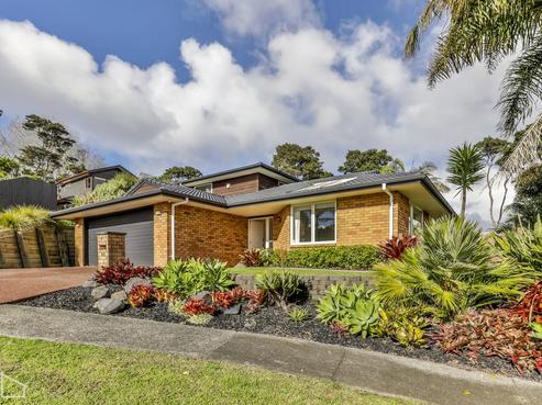 49 Chamari Close, Titirangi