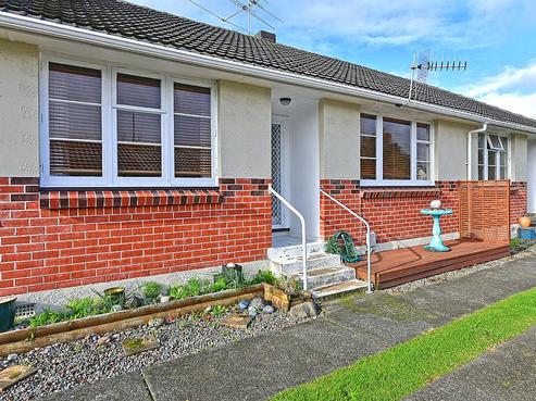 2/124 Martin Street, Wallaceville