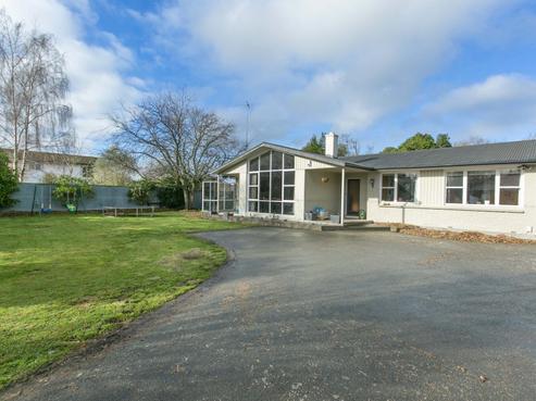 84 Middle Road, Allenton