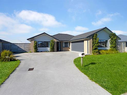 5 Fred White Drive, Kumeu