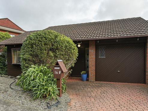 16B Parklands Drive, Karori