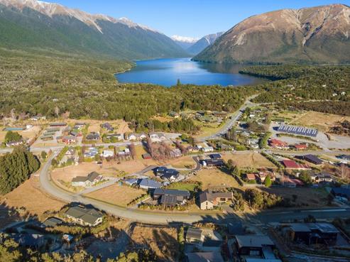16 Glacial Terrace, St Arnaud
