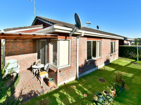 31 The Grove, Red Beach