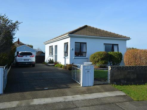 20 Saturn Street, Strathern