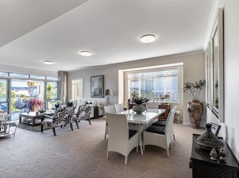 90 Landmark Terrace, Orewa