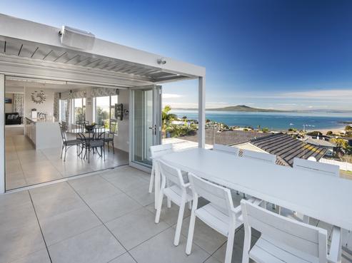 62 Seaview Road, Castor Bay