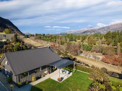 20 Mount Iron Drive, Wanaka