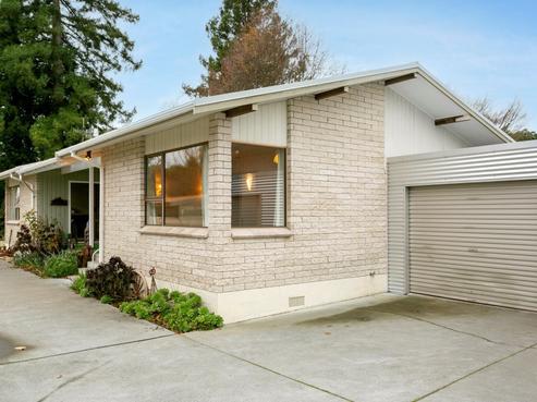 2/14 Korimako Road, Waipahihi