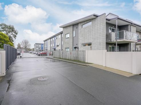 1/101B Caledonian Road, Saint Albans