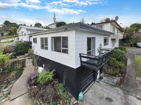 215 Hampden Terrace, Nelson South