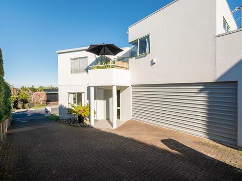 7A Kaihu Street, Northcote