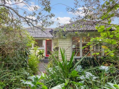 249 Titirangi Road, Titirangi