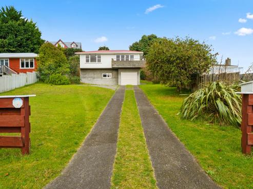 18 Tarawa Street, Paekakariki