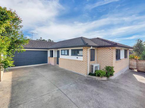 35 English Oak Drive, Schnapper Rock