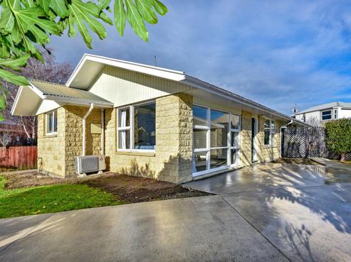 1/14 Tulloch Place, Papanui