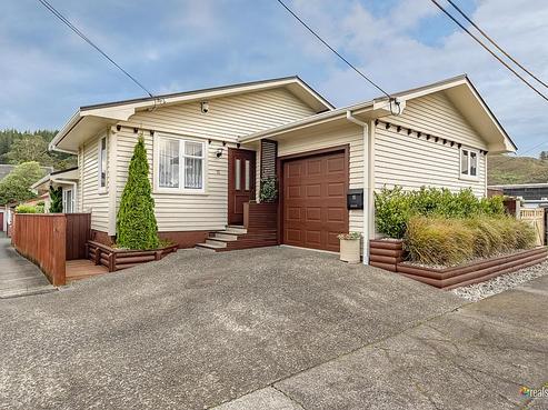 15 Montgomery Crescent, Clouston Park
