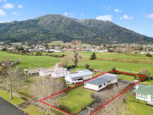 12 Stirling Street, Te Aroha