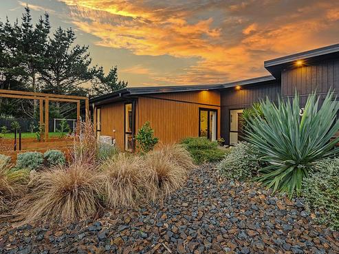 16 Sandown Avenue, Himatangi Beach