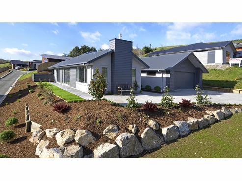 13 Highland Drive, Richmond