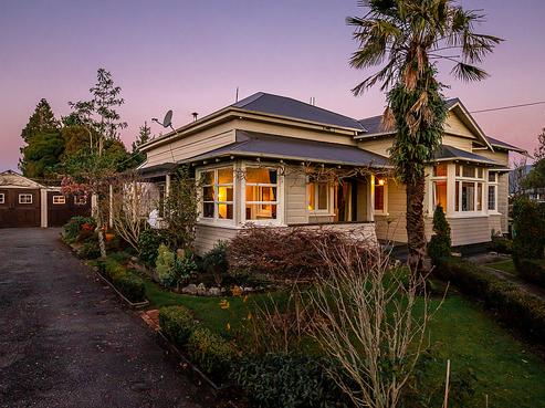 175 Queen Street, Westport