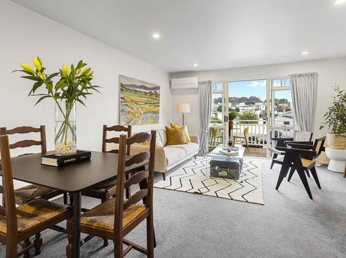 4/10 Colombo Street, Newtown