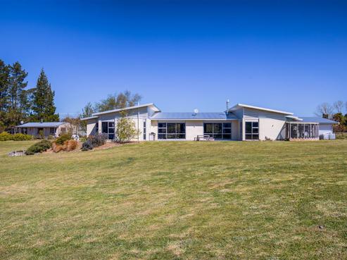 1067 Depot Road, Oxford