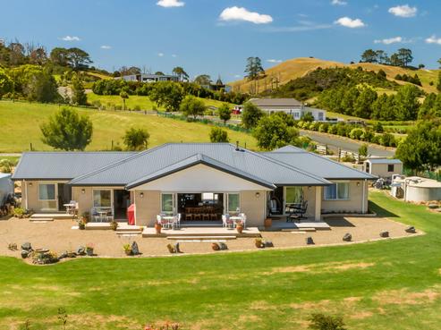 7 Charis Lane, Wellsford