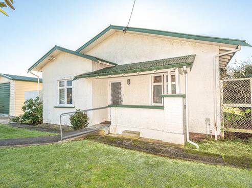 96 Surrey Road, Springvale
