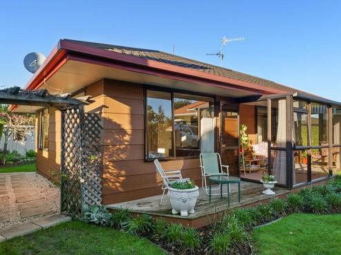 4/75 Golf Road, Tahunanui
