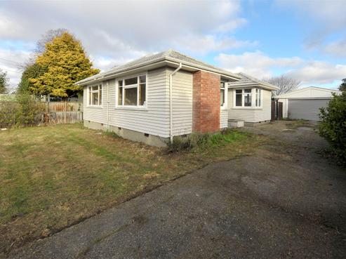 147 Langdons Road, Northcote