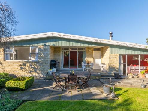 13 Rimu Street, Waikanae