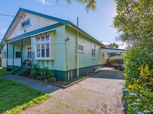24 Nelson Street, Feilding