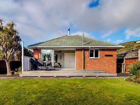 8 Prisk Place, Hillsborough