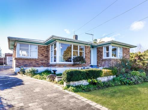 12 Titoki Avenue, Waipahihi
