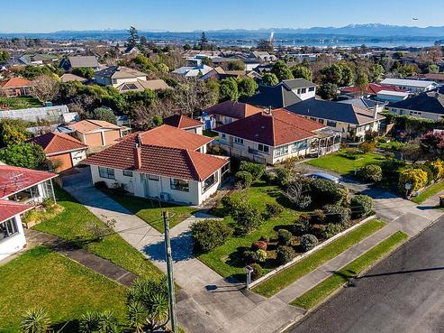 14 Manson Avenue, Stoke