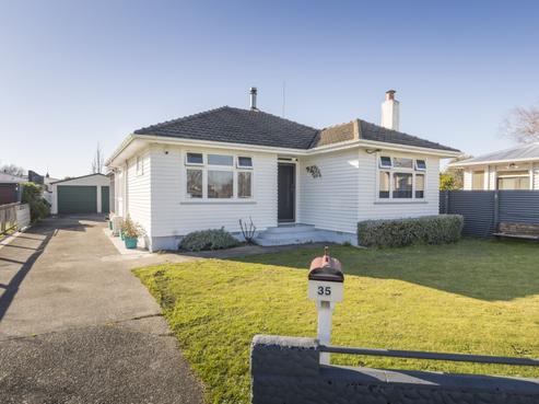 35 West Street, Feilding
