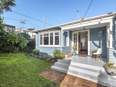 1 Akatea Street, Berhampore