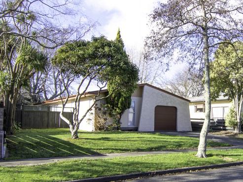 24 Stillwater Place, Westbrook