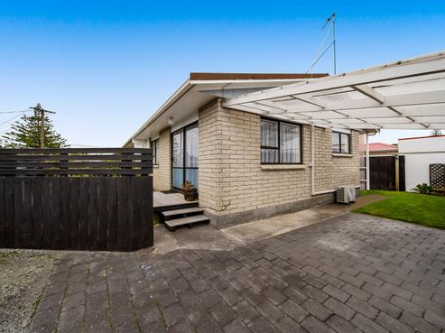 82B Ngamotu Road, Spotswood