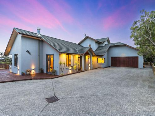 241 Royal Road, Massey